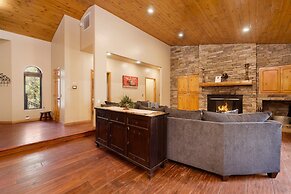 Four Happy Bears Estate #1277