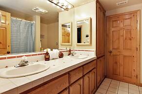 Four Happy Bears Estate #1277