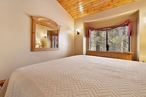 Four Happy Bears Estate #1277