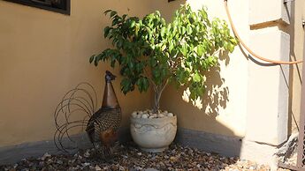 Roba Monakedi Guest Lodge