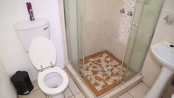 Roba Monakedi Guest Lodge