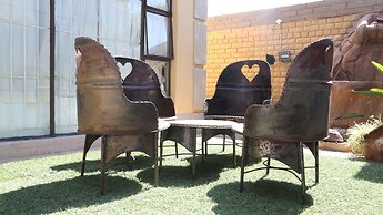 Roba Monakedi Guest Lodge