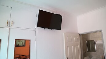 Roba Monakedi Guest Lodge