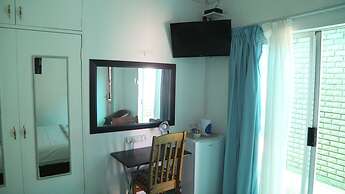 Roba Monakedi Guest Lodge