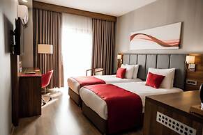 Ramada by Wyndham Van