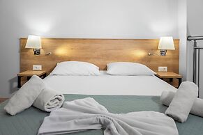 Marvel Deluxe Rooms