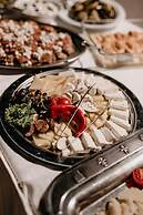 Oikos Boutique Residences