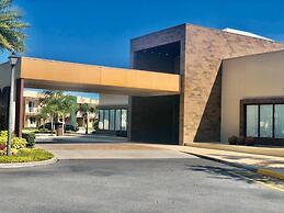 Comfortable 4 BDR House near Disney in Orlando