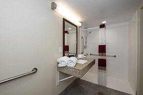 Red Roof Inn PLUS+ Tuscaloosa - University