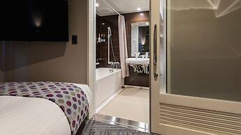 Astil Hotel Juso Precious