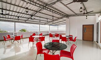 Treebo Trend Cilantro By The Sea