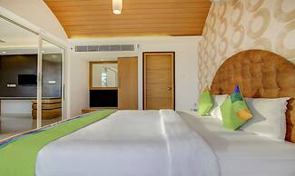 Treebo Trend Cilantro By The Sea