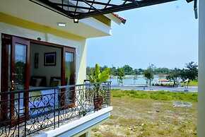 Hoi An Lake Shore Homestay
