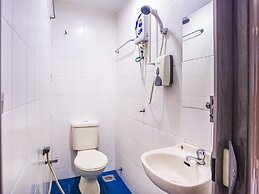 Super OYO 44097 Avatarr Hotel