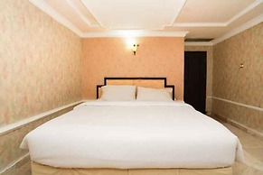 Hotel Istana Permata Dinoyo