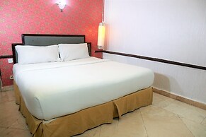 Hotel Istana Permata Dinoyo