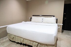 Hotel Istana Permata Dinoyo