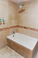 Hotel Istana Permata Dinoyo