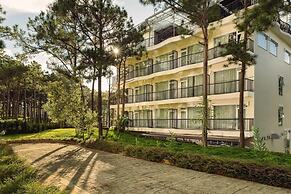 Romeo Juliet Dalat Resort