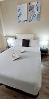 AYZ Villegas - Auto check-in property