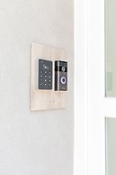 AYZ Villegas - Auto check-in property