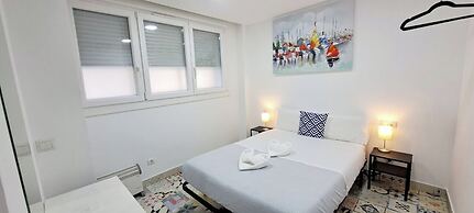 AYZ Villegas - Auto check-in property