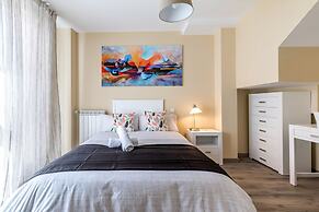 AYZ Villegas - Auto check-in property