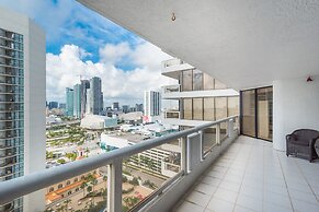 Ocean View Condo With Gorgeous Miami Sunset