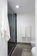 Ocean View Condo With Gorgeous Miami Sunset