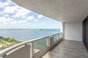Ocean View Condo With Gorgeous Miami Sunset