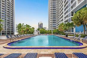 Ocean View Condo With Gorgeous Miami Sunset
