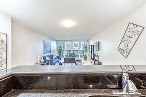 Ocean View Condo With Gorgeous Miami Sunset