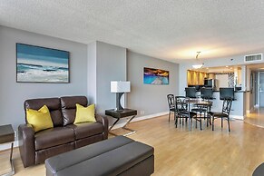 Bayfront Gem With Balcony and Pool