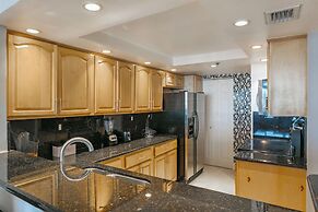 Bayfront Gem With Balcony and Pool