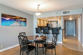 Bayfront Gem With Balcony and Pool