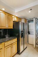 Bayfront Gem With Balcony and Pool