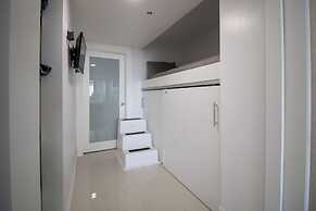 Beyond the Sand Biscayne Bay