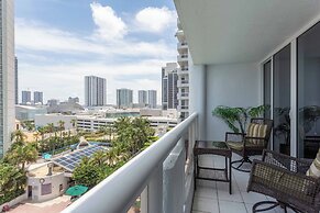 Cozy Oceanview Retreat on the Bay