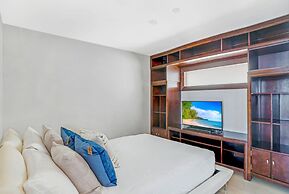 Cozy Oceanview Retreat on the Bay