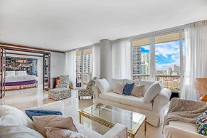 Cozy Oceanview Retreat on the Bay