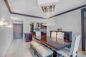 Cozy Oceanview Retreat on the Bay