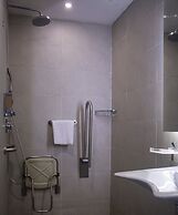 La Quinta by Wyndham Istanbul Gunesli