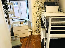 Charming Flat with Great Terrace, Best Location