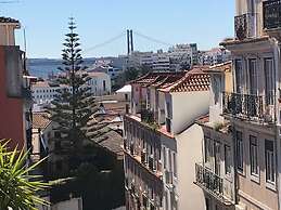 Beautiful Flat with Great View in Prime Location