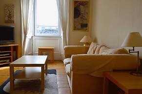 Central and Homely One Bedroom Flat