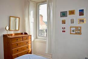 Central and Homely One Bedroom Flat