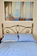 Central and Homely One Bedroom Flat