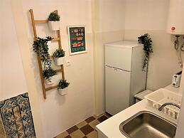 Beautiful flat with balcony & Great location