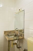 Matsiko Gardens and Hotel