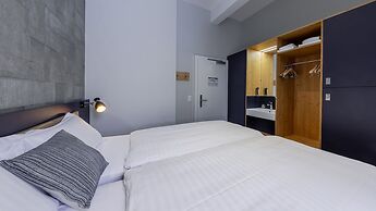 Villars Lodge